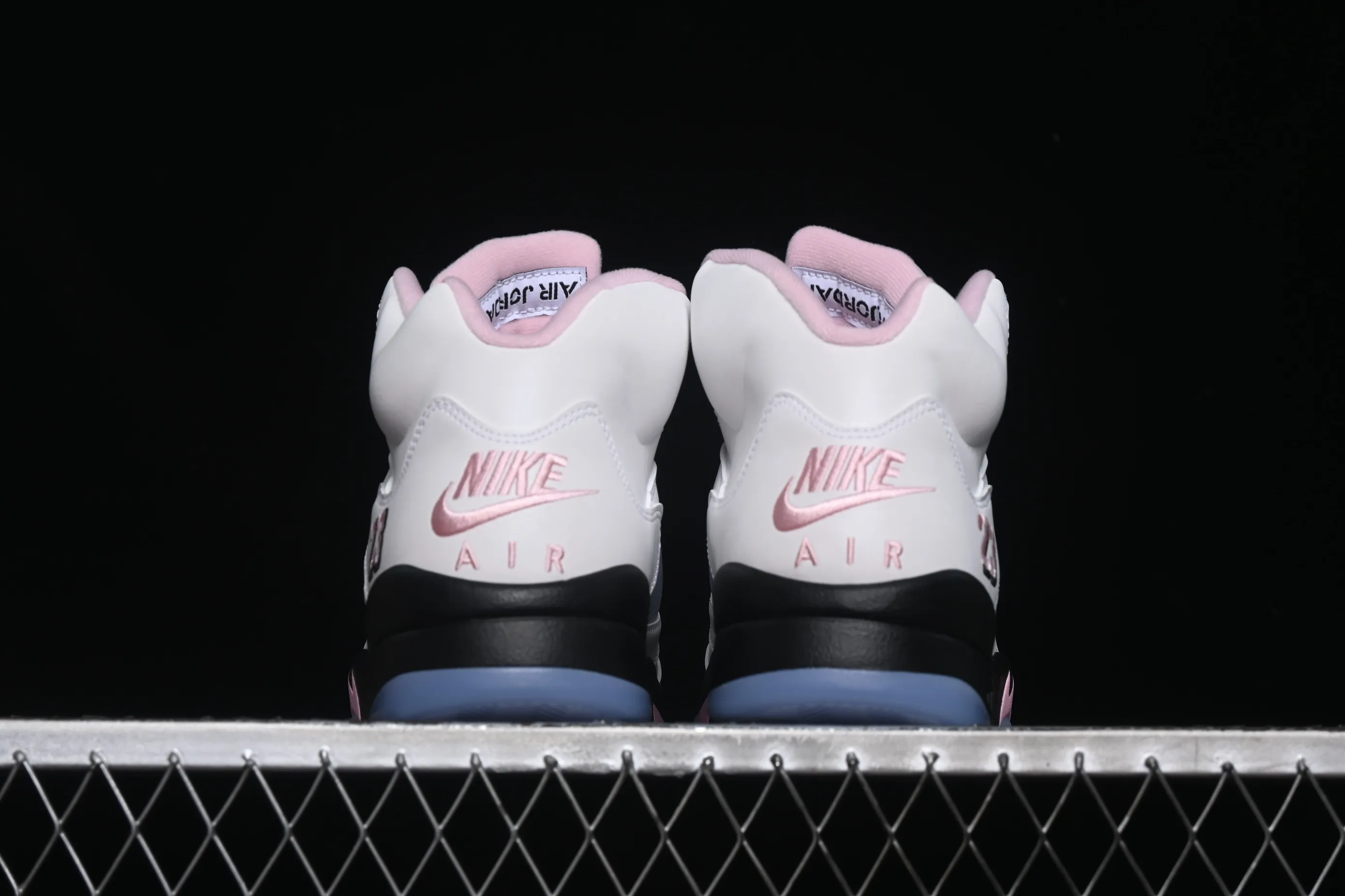 All categories Air Jordan Jordan series basketball shoes Air Jordan 5 OG version Air Jordan 5 Retro "35th Anniversary" AJ5 Joe 5 Girly Pink HQ7978-102